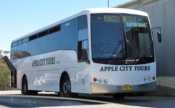 Apple City Tours Iveco Delta Express 3186MO